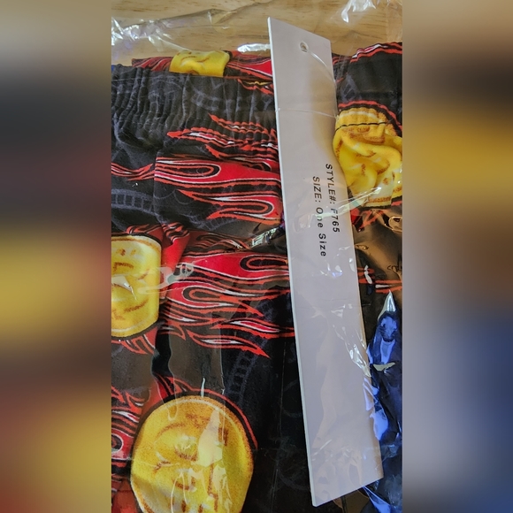 3 Packs of New Fashion & New Mix Leggings NWT - One Size - Picture 6 of 7